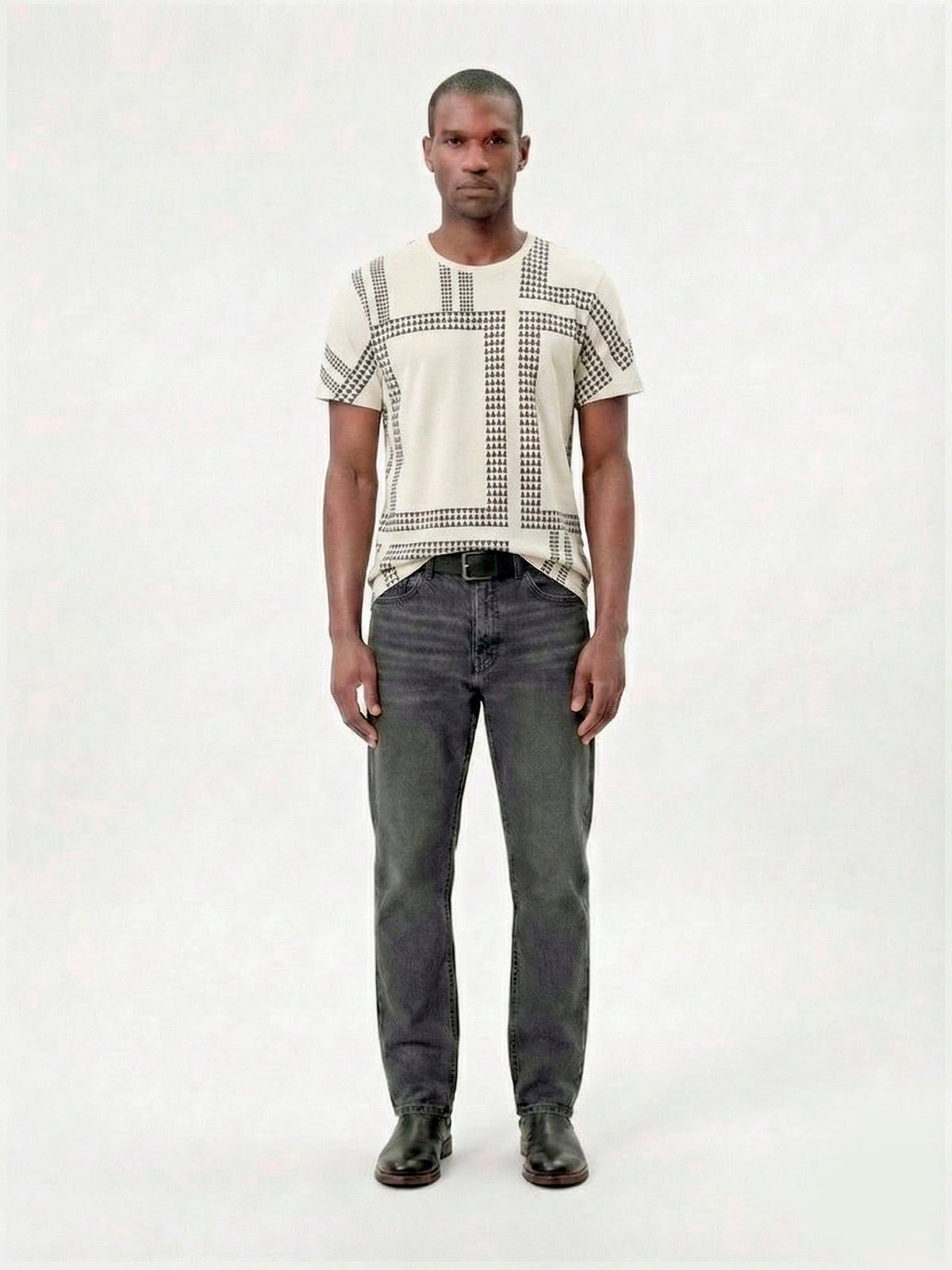 Cream Houndstooth Grid