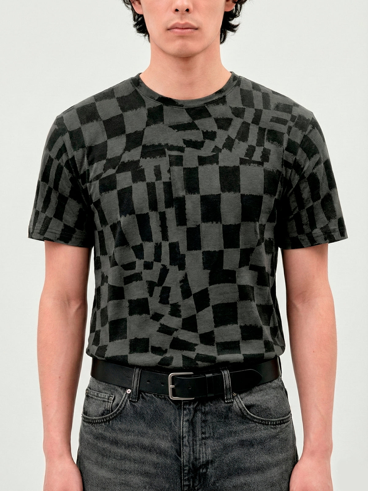 Monochrome Chaos