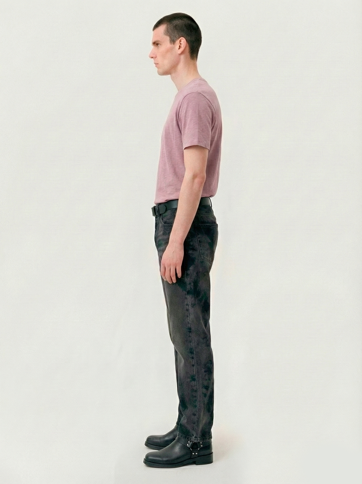 Pigment-Dyed Pink