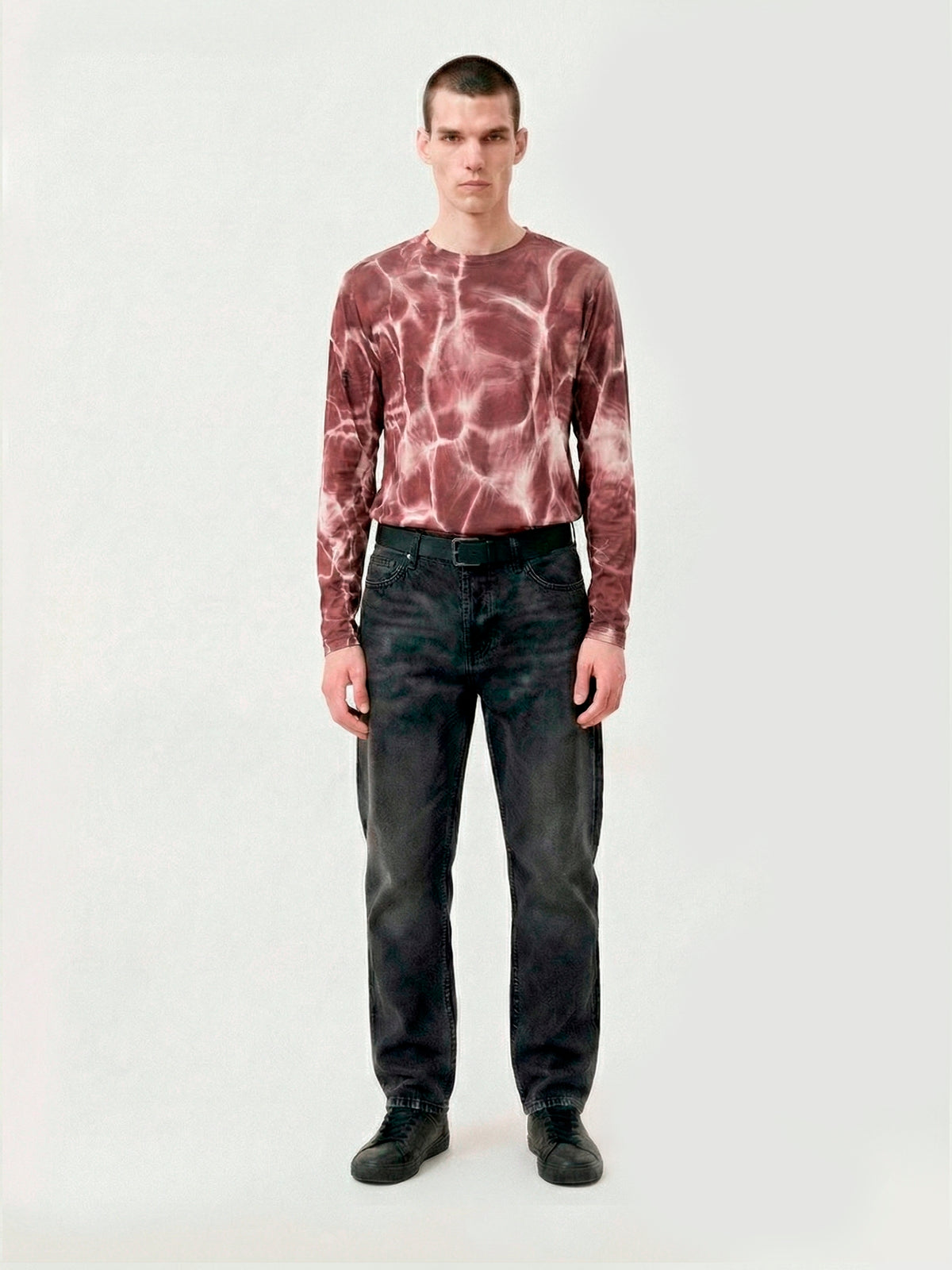 RED WATER LONG SLEEVE
