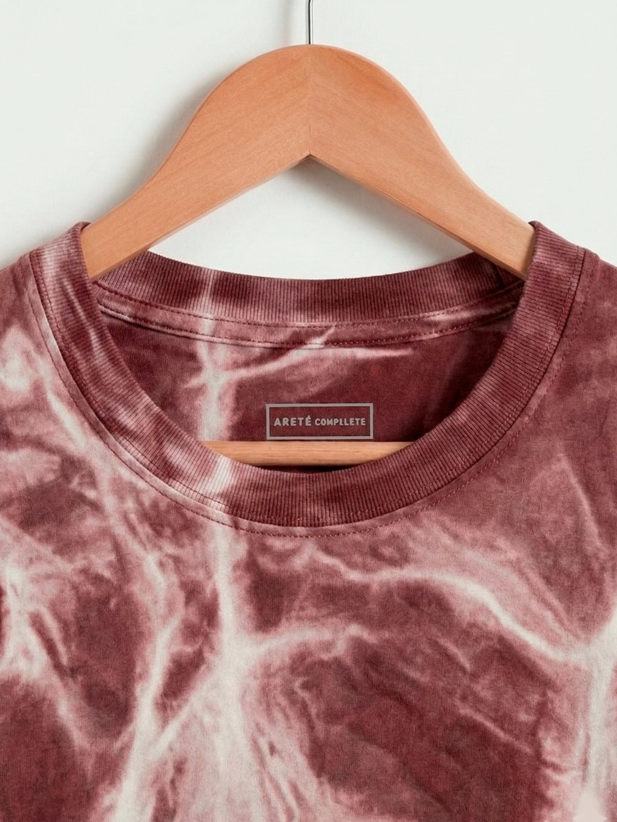 RED WATER LONG SLEEVE