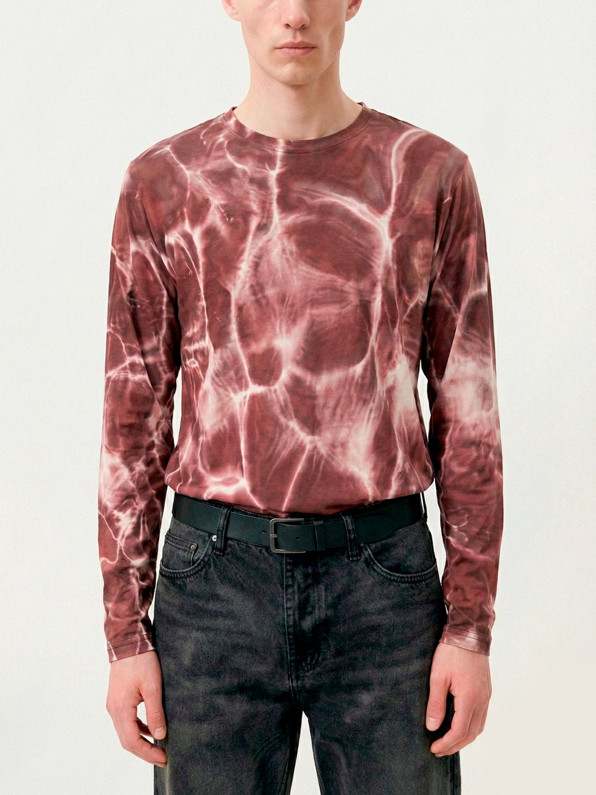 RED WATER LONG SLEEVE