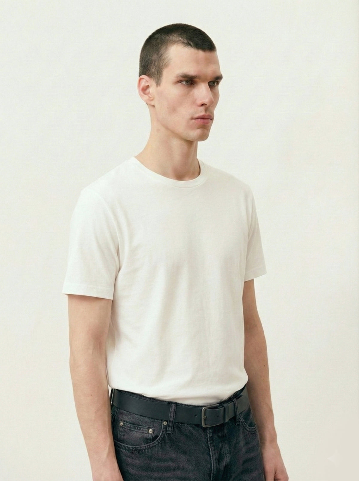 Pigment-Dyed White