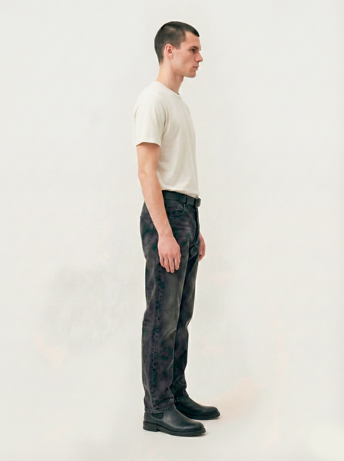 Pigment-Dyed White